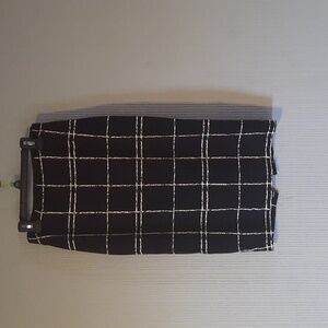 Black with White lines, Express Pencil Skirt, Size 0